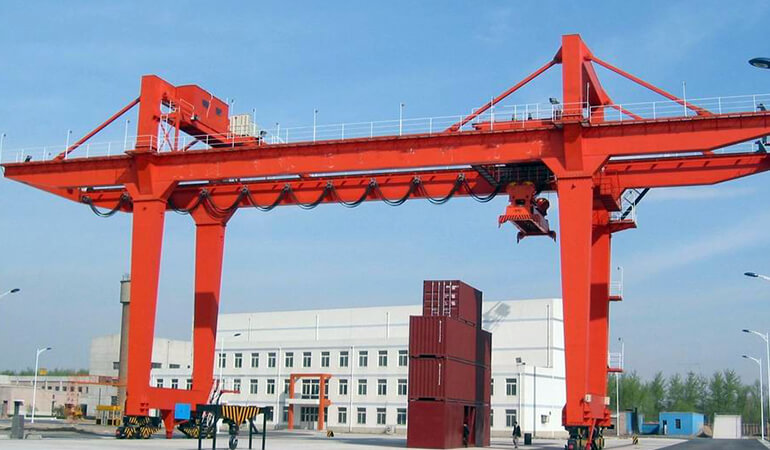 China Communications Group signed a contract for gantry cranes